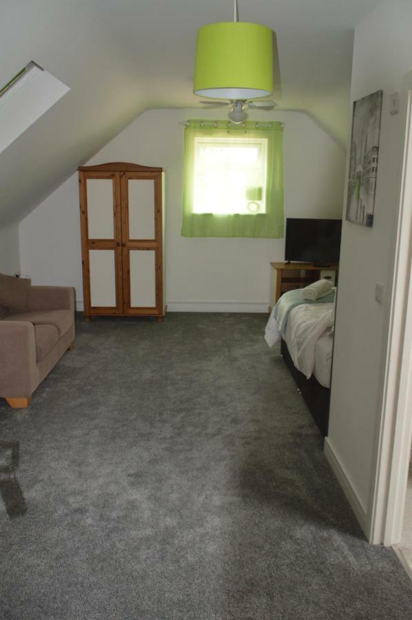 Hotel Tarras Little Hadham Zewnętrze zdjęcie
